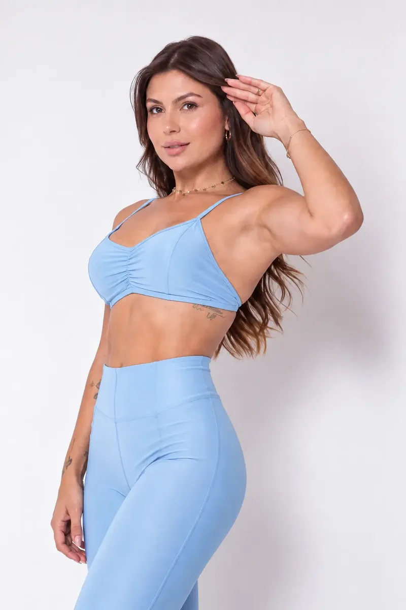 Conjunto azul-claro completo